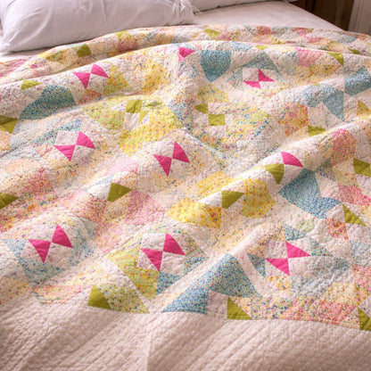 SUNLIT WAVES QUILT PATTERN